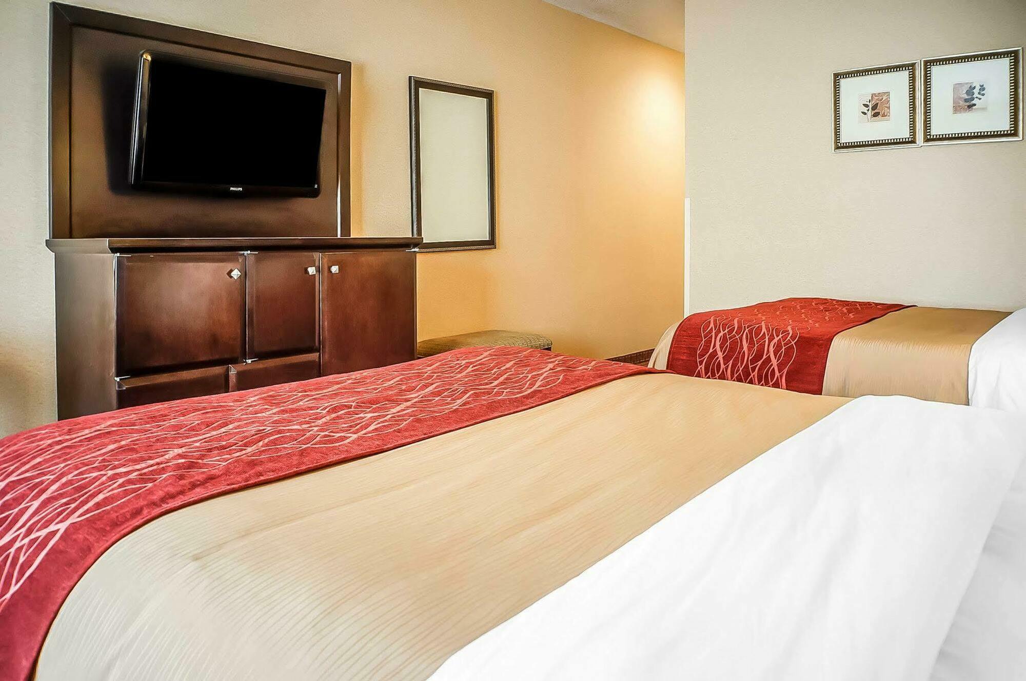Quality Inn & Suites Roswell Extérieur photo